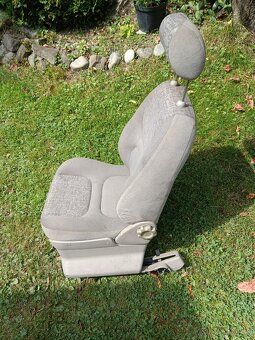 Predám zostatkové diely na landrover freelander - 17