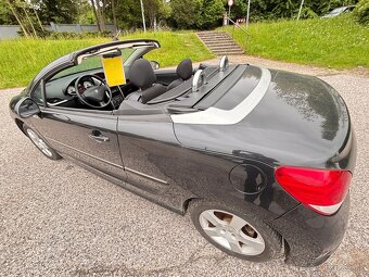 Peugeot 207 CC  C A B R I O   1,6I - 17