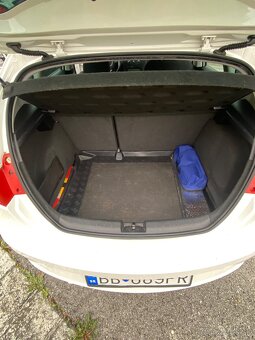 Seat Leon 1P 1.2 tsi 77kW rv 10/2010, 140t km, TK,EK 04/2027 - 17