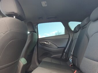 Hyundai I30 1.5 DPI benzin - 17
