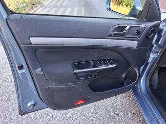 Skoda Octavia 2 facelift - 17