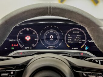 Porsche Taycan GTS Sport Turismo 93.4 kWh - 17