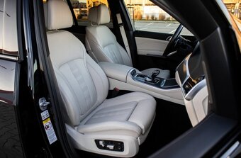 BMW X5 3.0 xDrive30d, 210kW (2021) - 17