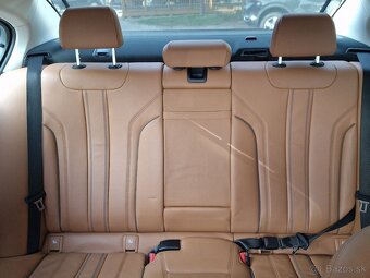 BMW 530i mHEV xDrive A/T8 252k Luxury (benzín) - 17