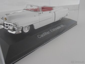 Cadillac  1/43 - 17