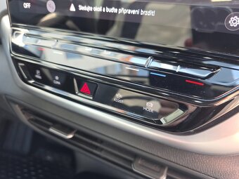 VW ID.4 Pro Performance 150kW SOH 93,2% - záruka Autodraft - 17