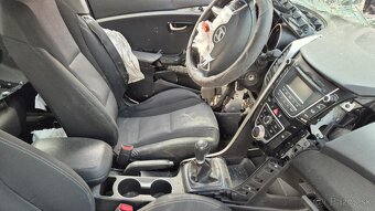 Hyundai I30 1,4CRDI 66kw kód motora: D4FC - 17