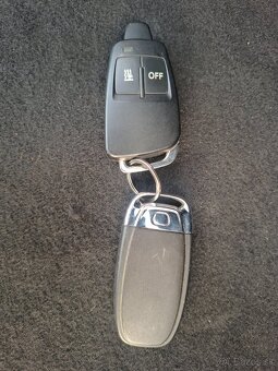 AUDI A4 AVANT 2.0 TDI MULTITRONIC S-LINE - 17