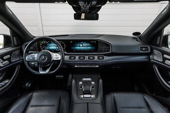Mercedes-Benz GLE SUV 400 d 4MATIC A/T - 17