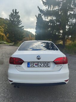 Volkswagen Jetta 2.0tdi Highline - 17