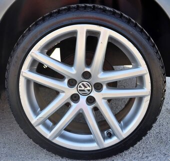 Volkswagen Polo 1.4 16V Cross - 17