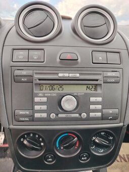 Ford Fiesta St - 17