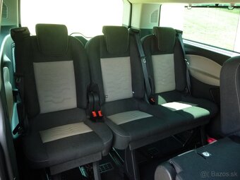 Ford TOURNEO CUSTOM 2.2TDCi 155Hp LONG 08/2015 8 MÍSTNÉ - 17