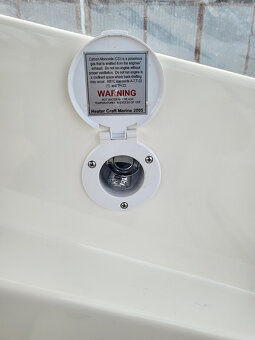 Bayliner 742 Cuddy - 17