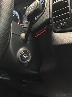 Škoda Karoq 2.0 TDI SCR Sportline - 17