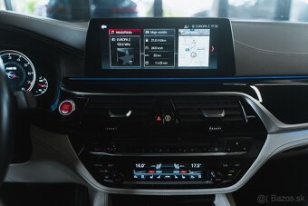 BMW M5 4.4 V8 xDrive - 17