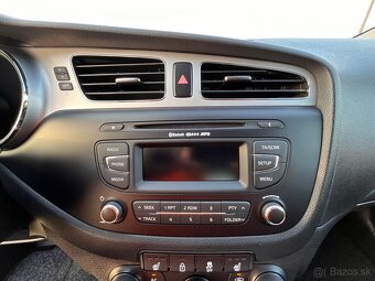Kia Ceed SW 1.4 CVVT Silver - 17
