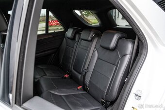Mercedes-Benz GLE Trieda 350d 4matic - 17