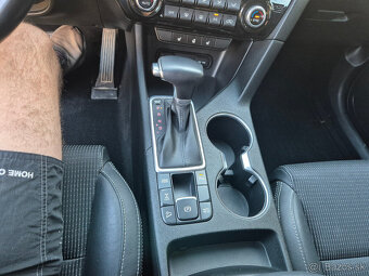 Kia Sportage 1.6 T-GDi Platinum 4WD A/T - 17
