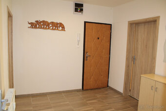 EXKLUZÍVNE-SPEKTRUM REALITY- Na Predaj kompletne rekonštruov - 17