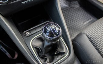 Volkswagen Golf 6 1.4 59kW M5 MODEL 2010 - 17