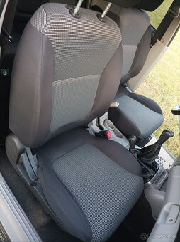 Mitsubishi L200 Mitsubishi L 200 4X4 SSC 1majitel - 17