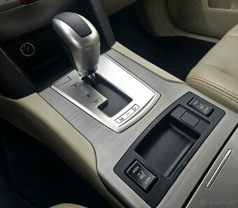 Subaru Legacy Wagon SUV/Combi 123kw Automat - 17
