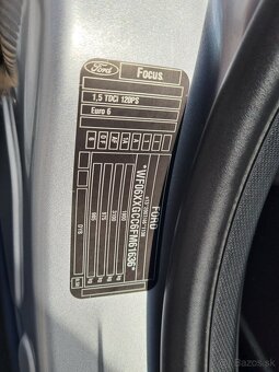 Predám Ford Focus Combi 1.5 TDCi 88Kw 120k M6 r.v. 1/2016 vo - 17