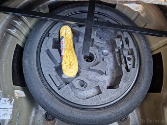 Škoda Superb III 2.0 TDi 150K Style M6 sedan (diesel) - 17