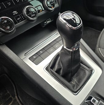 Škoda Octavia Combi 1.6 TDI 115k Drive - 17