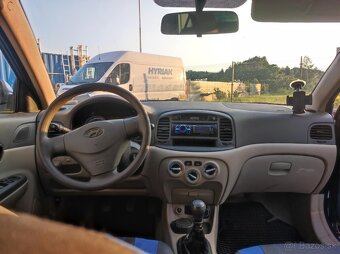 Hyundai accent 1.5CRDI 81kw 2009 - 17