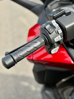Honda Forza 125 - 17