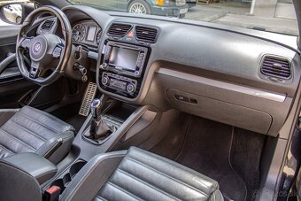 Volkswagen Scirocco R 2.0 TSI - 17