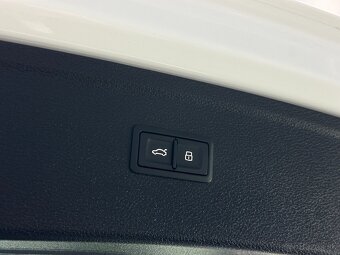 Audi Q5 55 2.0 TFSI e S line quattro - 17