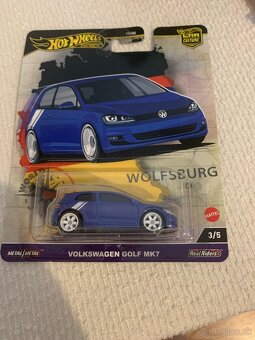 Hotwheels - 17
