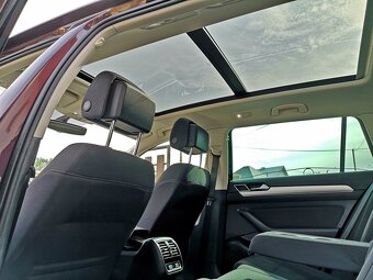 VW Passat B8 Variant Comfortline Business Panorama 1.6 TDI - 17