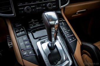 Porsche Cayenne S 4.8 Tiptronic S, 294kw, A8, 5d. - 17