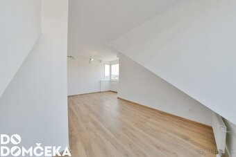 DO DOMČEKA | Jedinečný svetlý byt s panoramatickým výhľadom  - 17