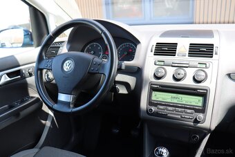 Volkswagen Touran 1.9 TDI Highline - 17