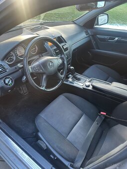 Mercedes Benz c220 Automatic - 17