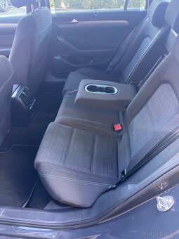 VW Passat Variant B8 GTE 1.4 TSI Plug-in Hybrid - 17