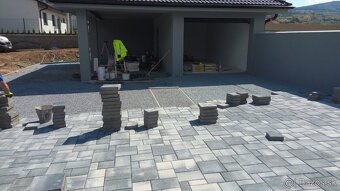 Stavebné práce – rekonštrukcie bytov a domov - 17