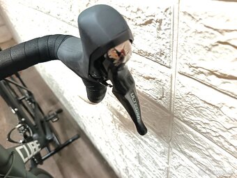 Predám cestný bicykel Cube AGREE C:62 Race Carbon 28" - 17