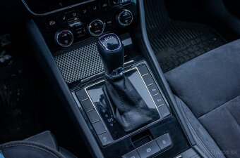 Škoda Superb Combi 1.6 TDI STYLE / PREVERENÉ - 17