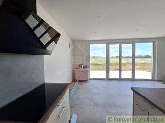Novostavba štvorizbového rodinného domu s unikátnou panorá - 17