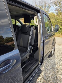 Predám Ford Tourneo custom 2.0 tdci 110 kw R.v. 2023 - 17