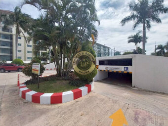 Thajsko-Pattaya-Jomtien-2 izbový apartmán s balkónom-La Sant - 17