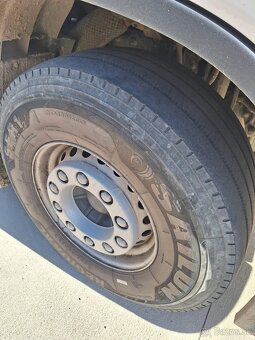 VOLVO FH 460 GLOBETROTER EURO 6 + HYDRAULIKA - 17