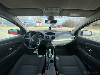 Renault Mégane Grandtour  Limited 1.5 dCi - 17