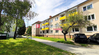 DVOJIZBOVÝ BYT, ul. 1. MÁJA, HUMENNÉ - 17